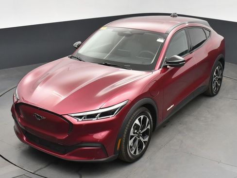 Used 2025 Ford Mustang Mach-E Select w/ Comfort Package Lite image 26