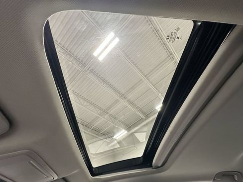 Used 2024 Honda Accord EX image 21