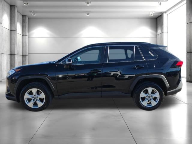 Used 2020 Toyota RAV4 XLE AWD/4WD image 9