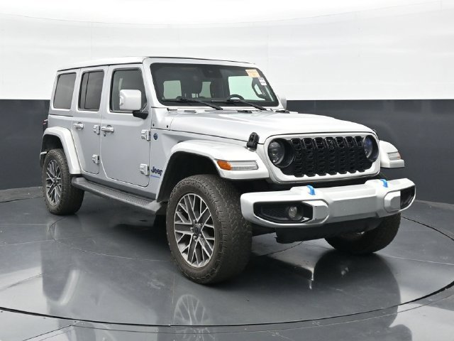 Used 2024 Jeep Wrangler High Altitude AWD/4WD image 4