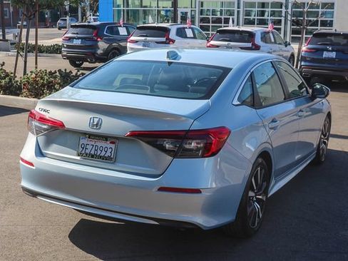 Used 2023 Honda Civic EX image 5