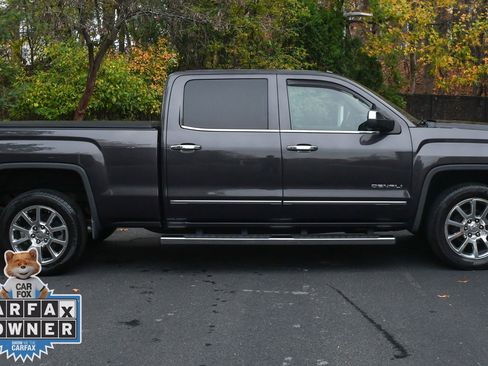 Used 2015 GMC Sierra 1500 Denali w/ Driver Alert Package image 9