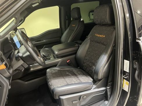 Certified 2025 Ford F150 Tremor w/ Tow/Haul Package AWD/4WD image 18