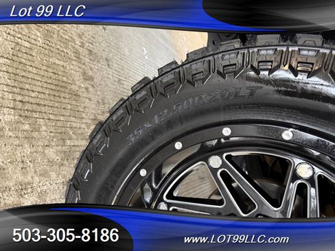 Used 2018 Jeep Wrangler Unlimited Sahara image 53