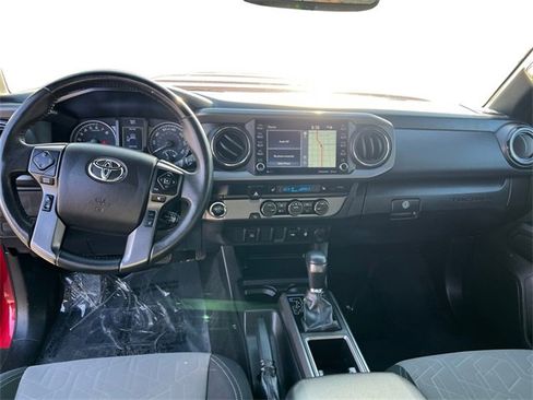 Certified 2022 Toyota Tacoma TRD Sport image 14