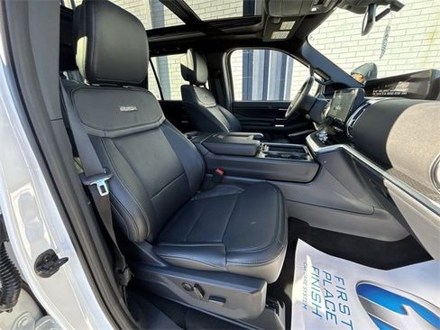 New 2026 Ford Expedition Max Platinum w/ Stealth Performance Package image 28