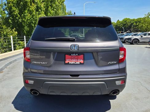 Used 2021 Honda Passport EX-L image 4