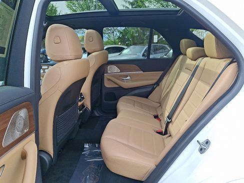 Certified 2024 Mercedes-Benz GLE 350 4MATIC image 10