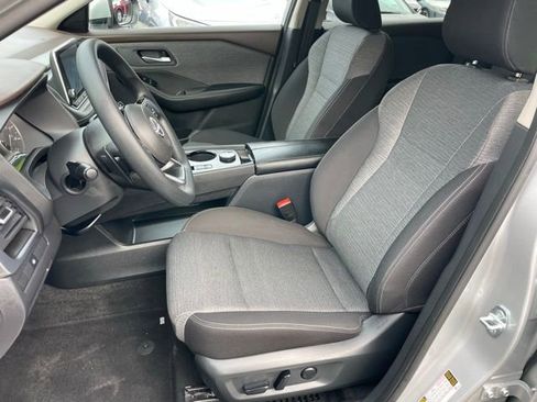 Certified 2023 Nissan Rogue SV AWD/4WD image 6