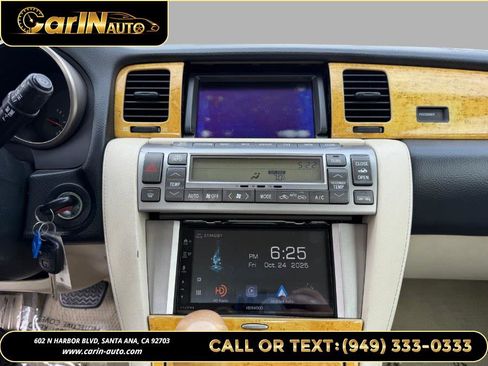 Used 2003 Lexus SC 430 Convertible image 24