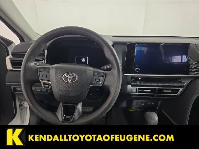 Used 2025 Toyota Camry LE FWD image 11