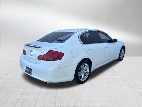 Used 2013 INFINITI G37 Journey w/ Premium Pkg image 5