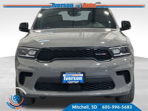 Used 2024 Dodge Durango GT AWD/4WD image 3
