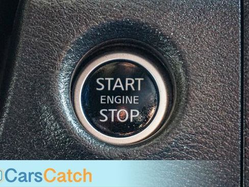 Used 2022 Nissan Frontier SV image 32