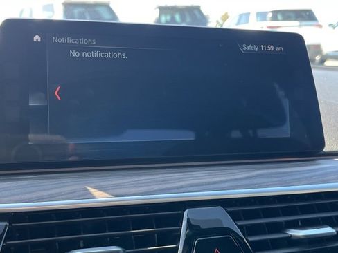 Used 2017 BMW 540i w/ Premium Package image 43