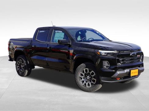 New 2026 Chevrolet Colorado Z71 image 1