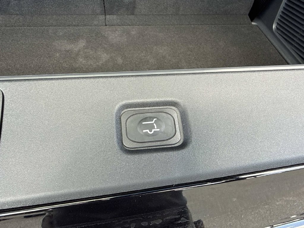 New 2027 Lincoln Navigator Black Label AWD/4WD image 12