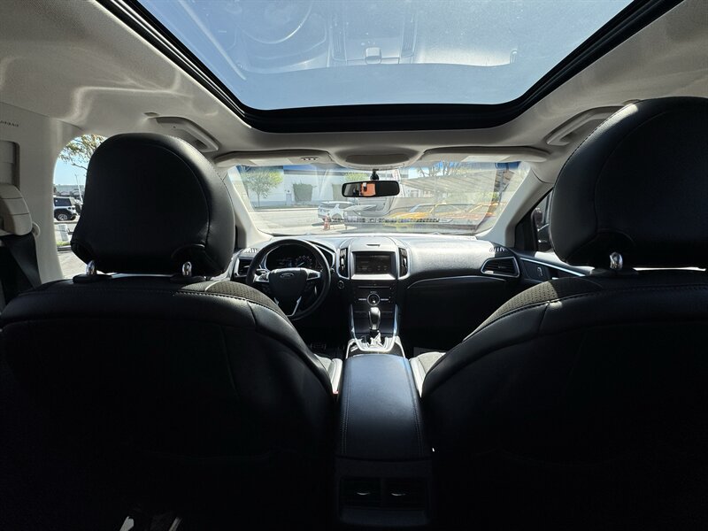Used 2015 Ford Edge Sport FWD image 32
