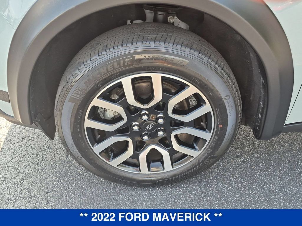 Used 2022 Ford Maverick Lariat w/ Equipment Group 500A Standard AWD/4WD image 9