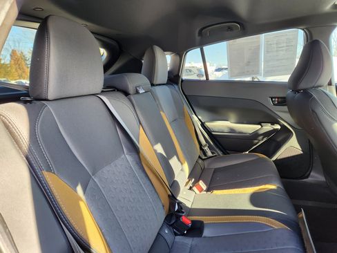 Certified 2025 Subaru Crosstrek 2.5i Sport w/ Crosstrek Mirror Package image 15