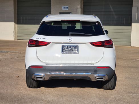 Certified 2022 Mercedes-Benz GLA 250 image 6