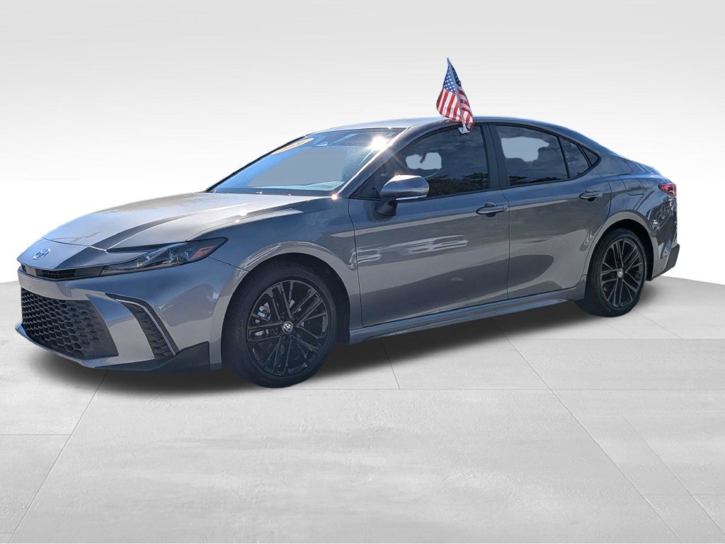 Used 2026 Toyota Camry SE FWD image 7