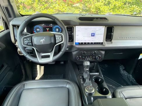 New 2026 Ford Bronco Outer Banks AWD/4WD image 22