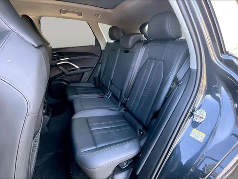Used 2025 Audi Q5 Premium Plus AWD/4WD image 19