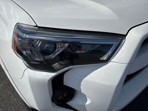 Used 2023 Toyota 4Runner SR5 Premium w/ Moonroof Package image 12