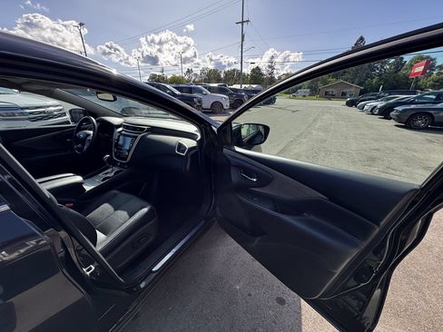 Used 2017 Nissan Murano AWD image 26