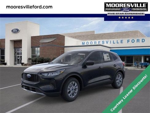 New 2025 Ford Escape Active image 1