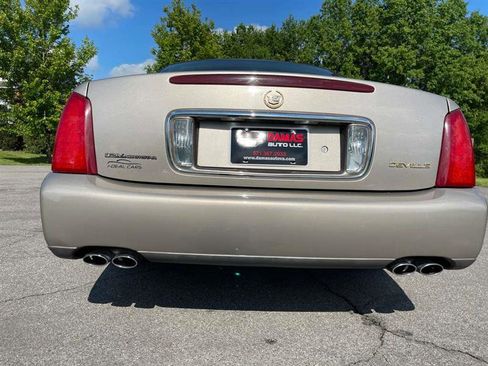 Used 2003 Cadillac De Ville w/ Comfort & Convenience Package FWD image 63