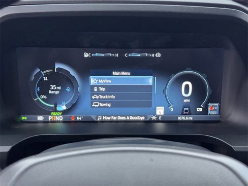 Used 2025 Ford F150 Lightning Lariat image 21