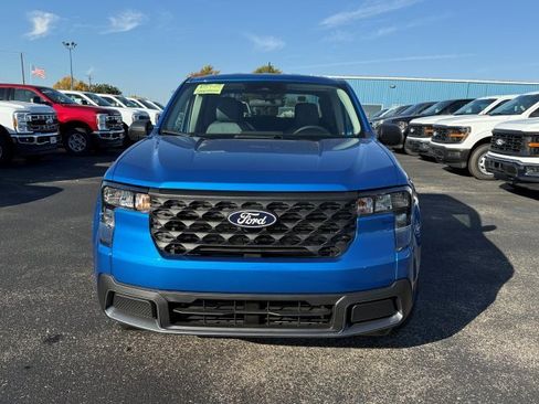 New 2025 Ford Maverick XLT w/ Equipment Group 301A image 3