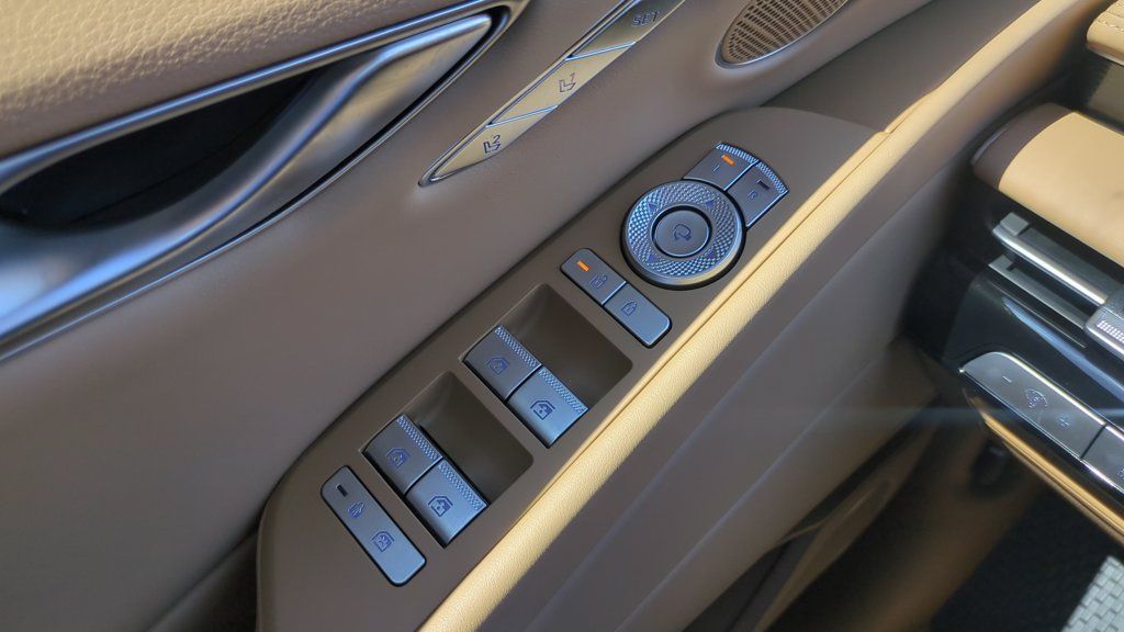New 2027 Genesis G80 2.5T AWD/4WD image 17