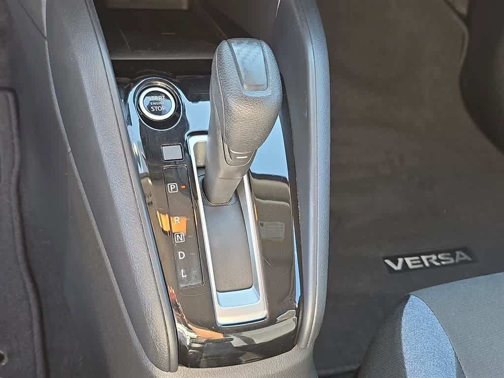 Used 2025 Nissan Versa SV w/ Trunk Package FWD image 22