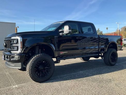 New 2025 Ford F250 XLT w/ Black Appearance Package AWD/4WD image 76