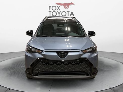 Used 2024 Toyota Corolla Cross AWD Hybrid w/ Moonroof Package image 9
