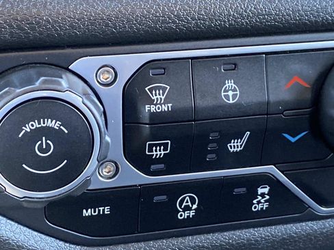 Certified 2025 Jeep Wrangler Unlimited Sport AWD/4WD image 30