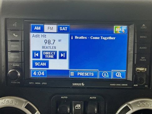 Used 2013 Jeep Wrangler Unlimited Rubicon w/ Connectivity Group image 16