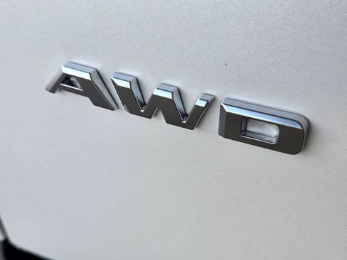 New 2026 Cadillac XT5 Sportv AWD/4WD image 18