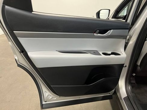 Used 2025 Hyundai Palisade SEL FWD image 19