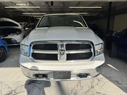 Used 2016 RAM 1500 Classic SLT w/ Protection Group AWD/4WD image 2