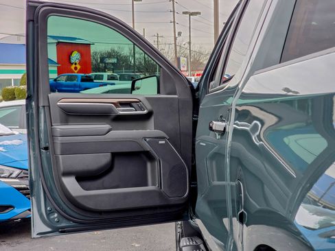 Used 2026 Chevrolet Silverado 1500 LT Trail Boss w/ Convenience Package II image 33