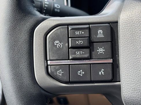 Used 2022 Ford F150 Lariat w/ Equipment Group 502A High image 18