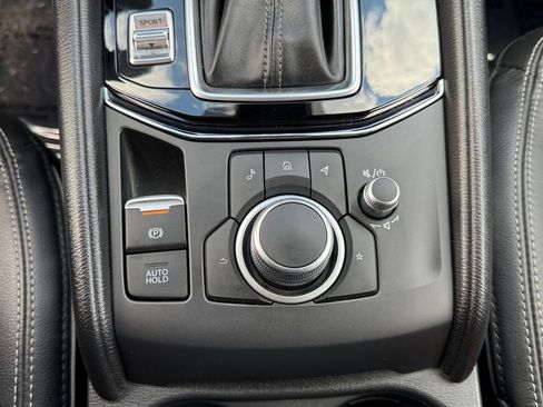 Used 2025 MAZDA CX-5 AWD 2.5 S w/ Preferred Package image 19
