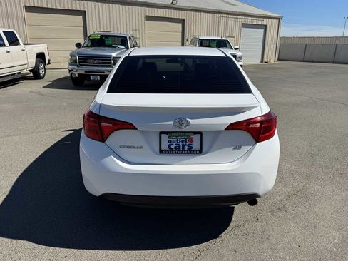 Used 2019 Toyota Corolla SE image 8