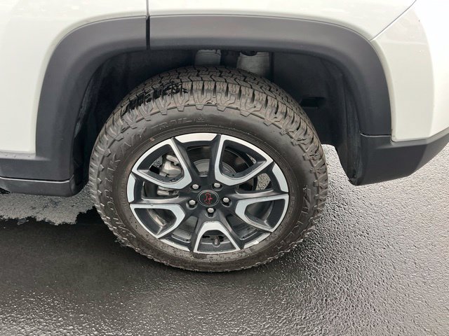 Used 2025 Jeep Compass Trailhawk AWD/4WD image 17