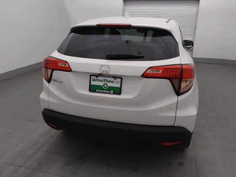 Used 2016 Honda HR-V EX image 7