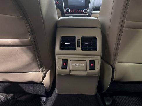 Used 2018 Subaru Outback 2.5i Limited image 25